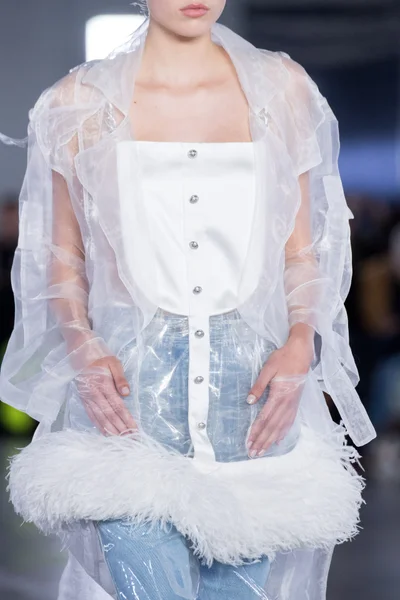 Look 109